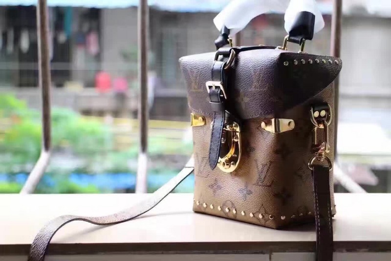 Louis Vuitton Outlet Designer Handbags M101424 - Click Image to Close