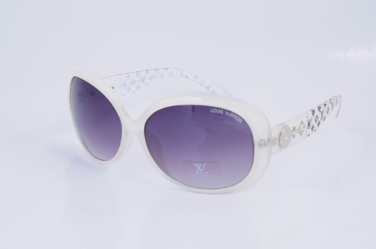 Louis Vuitton Sunglasses 017