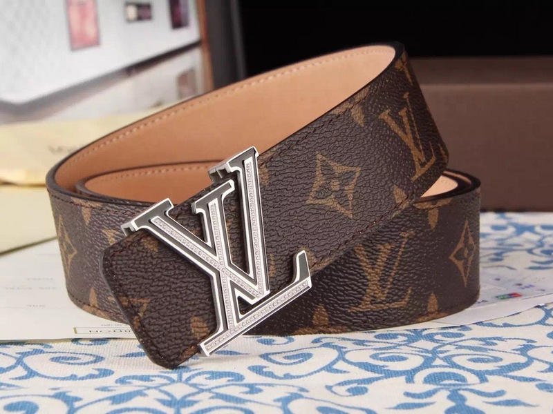 Louis Vuitton Outlet Designer Belts M401710