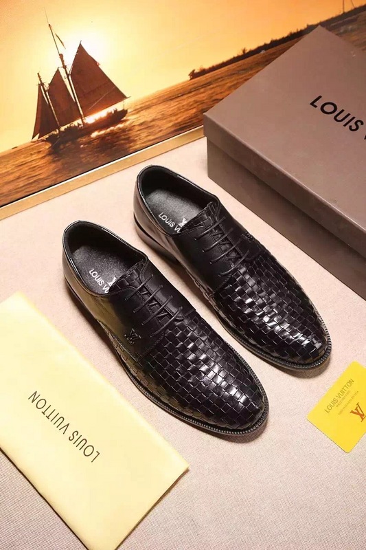 Louis Vuitton Outlet Designer Shoes M601887