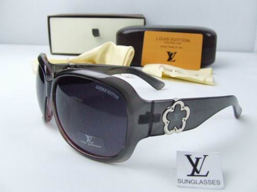 Louis Vuitton Outlet Sunglasses 059